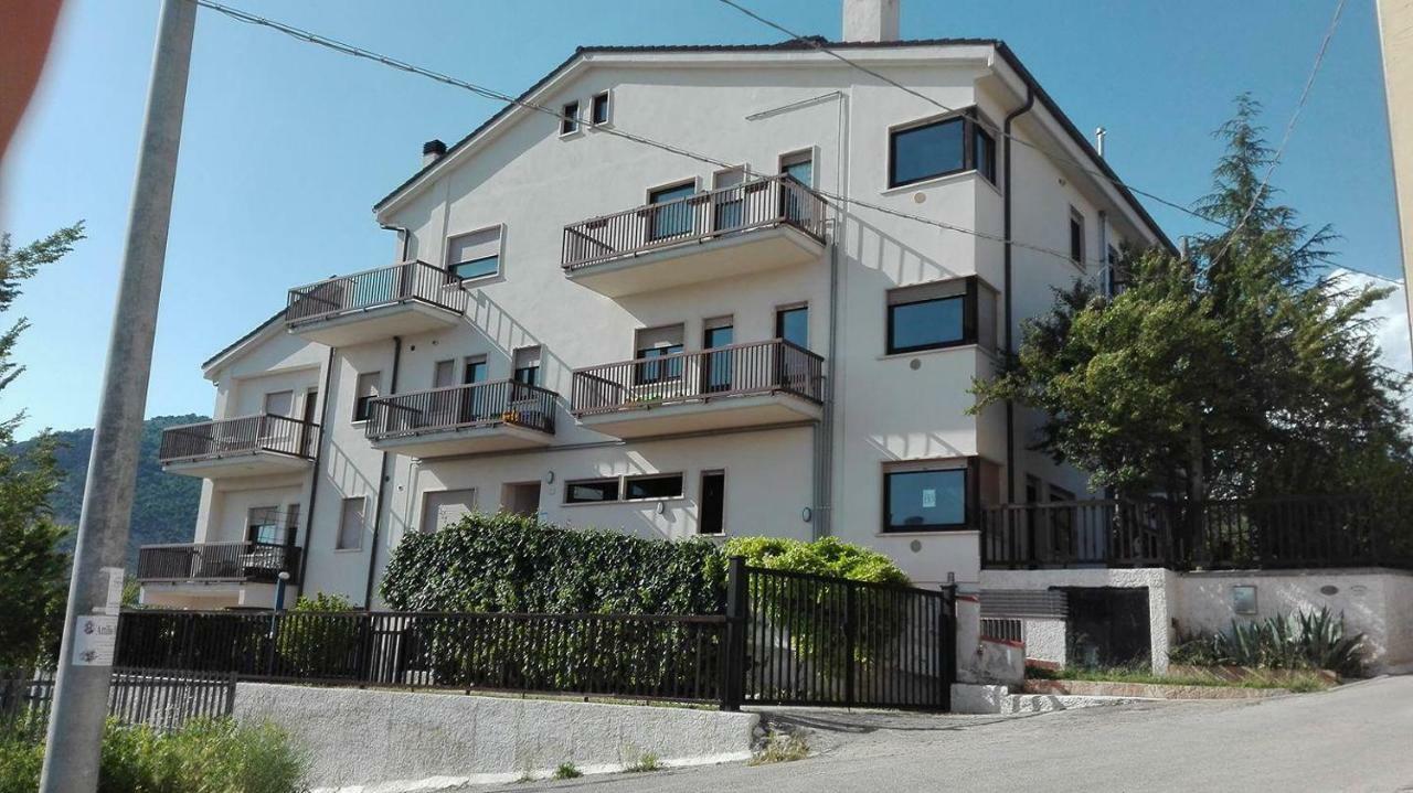 Bed & Breakfast Da Charlie 拉奎拉 外观 照片